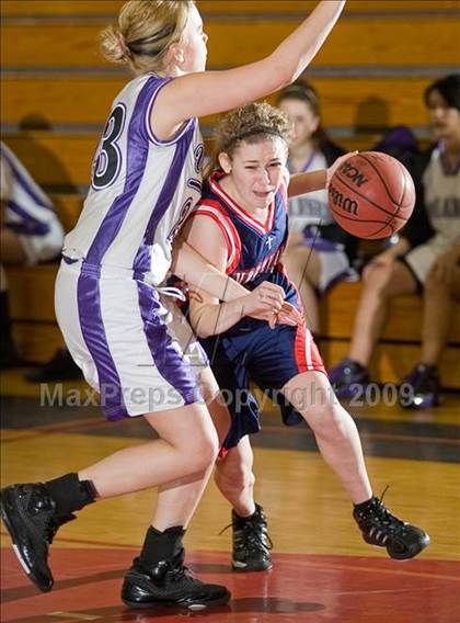 Thumbnail 3 in Vacaville Christian vs. Johansen photogallery.