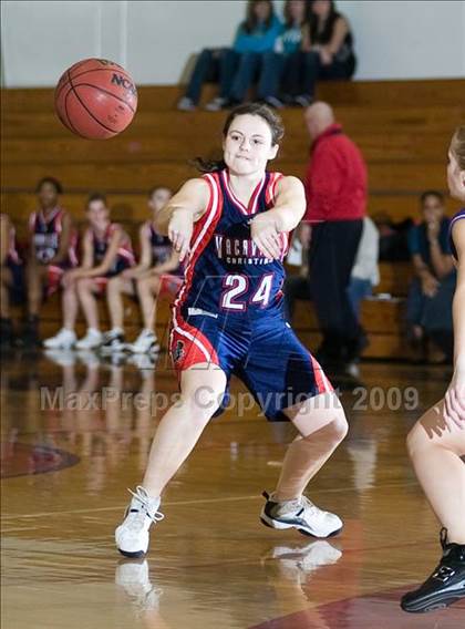 Thumbnail 3 in Vacaville Christian vs. Johansen photogallery.