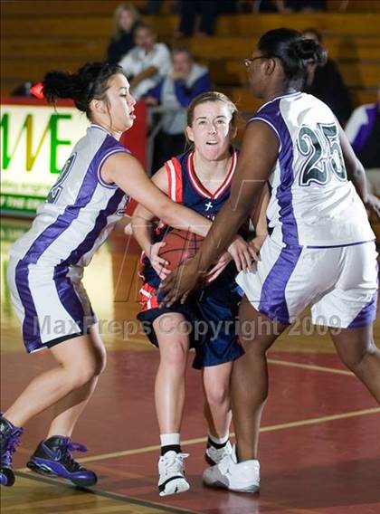 Thumbnail 2 in Vacaville Christian vs. Johansen photogallery.