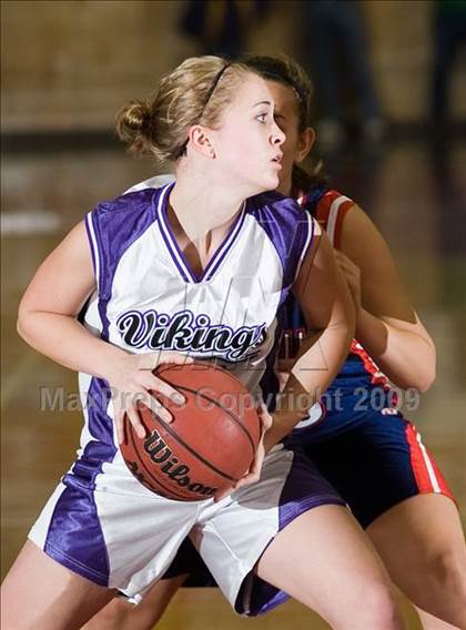 Thumbnail 2 in Vacaville Christian vs. Johansen photogallery.