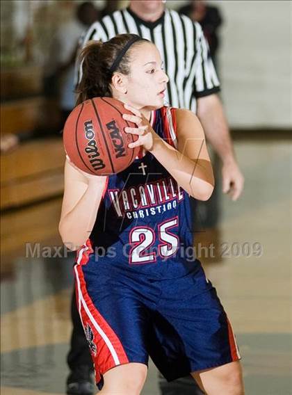 Thumbnail 2 in Vacaville Christian vs. Johansen photogallery.