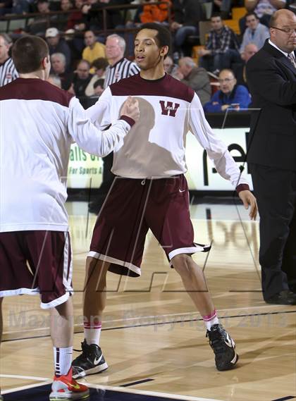 Thumbnail 3 in Batavia vs. Watervliet (NYSPHSAA Class B Semifinal) photogallery.