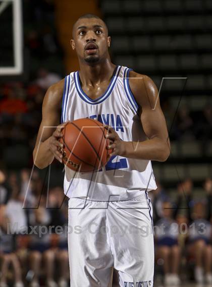 Thumbnail 3 in Batavia vs. Watervliet (NYSPHSAA Class B Semifinal) photogallery.