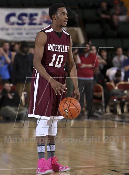 Thumbnail 2 in Batavia vs. Watervliet (NYSPHSAA Class B Semifinal) photogallery.