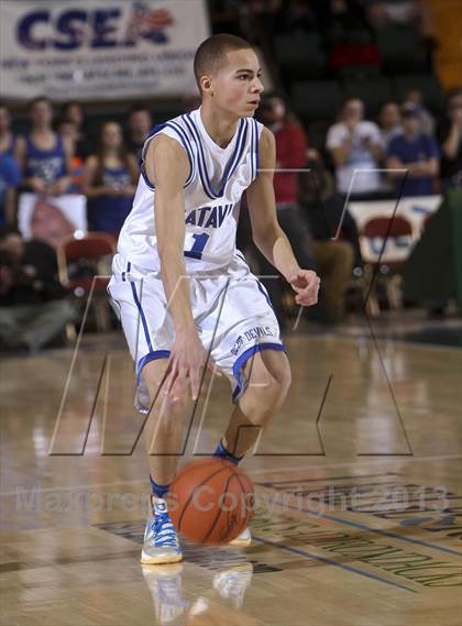 Thumbnail 2 in Batavia vs. Watervliet (NYSPHSAA Class B Semifinal) photogallery.