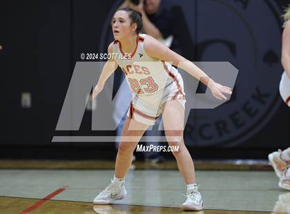 Thumbnail 1 in Harvest Prep @ Amanda-Clearcreek (OHSAA D3 Sectional Final) photogallery.