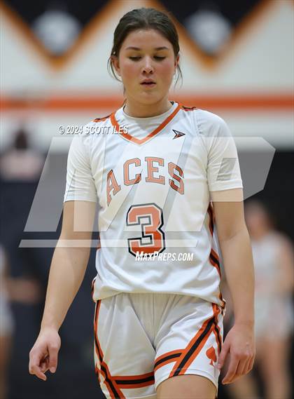Thumbnail 1 in Harvest Prep @ Amanda-Clearcreek (OHSAA D3 Sectional Final) photogallery.