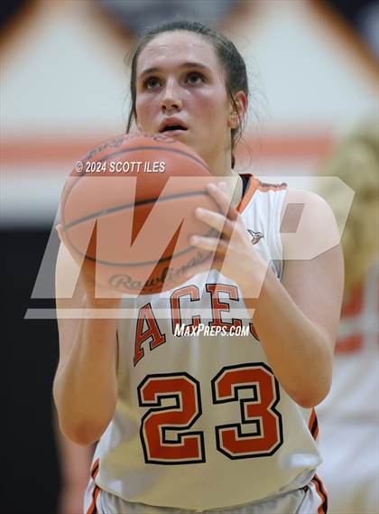 Thumbnail 3 in Harvest Prep @ Amanda-Clearcreek (OHSAA D3 Sectional Final) photogallery.