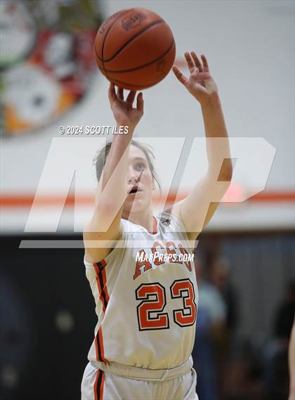 Thumbnail 3 in Harvest Prep @ Amanda-Clearcreek (OHSAA D3 Sectional Final) photogallery.