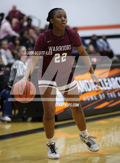 Thumbnail 2 in Harvest Prep @ Amanda-Clearcreek (OHSAA D3 Sectional Final) photogallery.