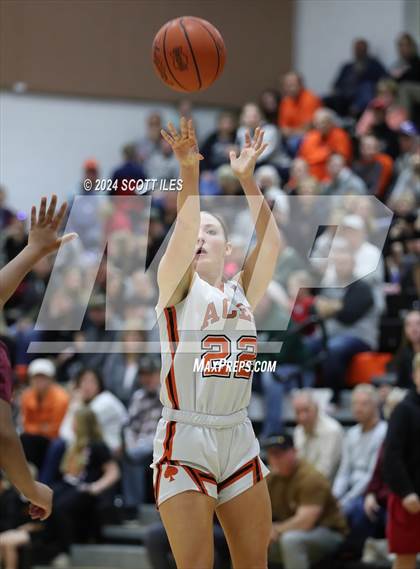 Thumbnail 2 in Harvest Prep @ Amanda-Clearcreek (OHSAA D3 Sectional Final) photogallery.