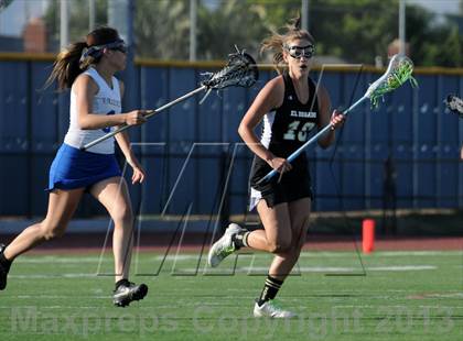 Thumbnail 3 in El Dorado vs. Valencia photogallery.