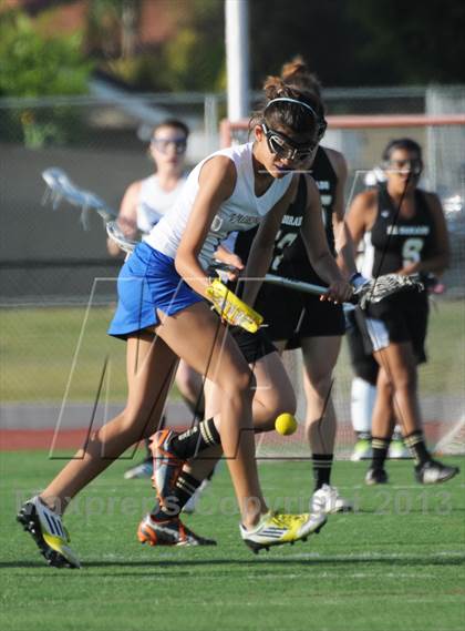Thumbnail 2 in El Dorado vs. Valencia photogallery.