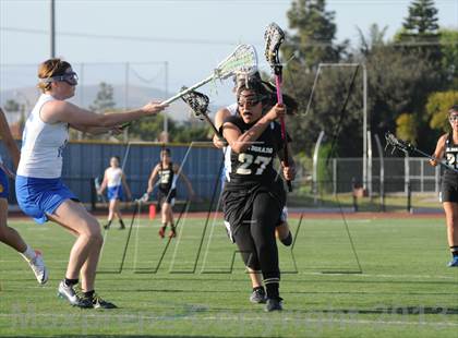 Thumbnail 2 in El Dorado vs. Valencia photogallery.