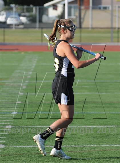 Thumbnail 1 in El Dorado vs. Valencia photogallery.