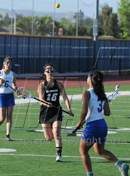 Thumbnail 2 in El Dorado vs. Valencia photogallery.