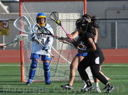 Thumbnail 2 in El Dorado vs. Valencia photogallery.