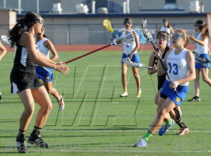 Thumbnail 3 in El Dorado vs. Valencia photogallery.