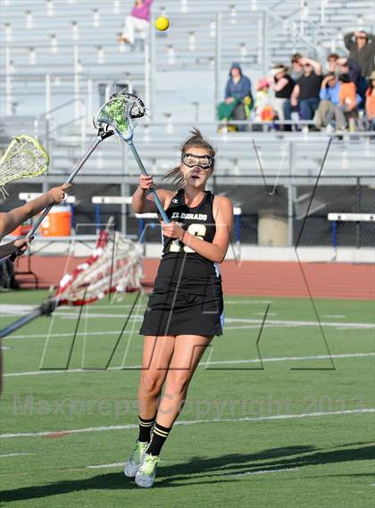 Thumbnail 3 in El Dorado vs. Valencia photogallery.