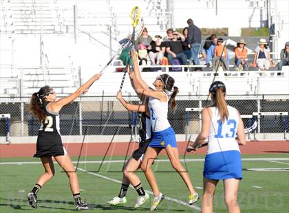 Thumbnail 1 in El Dorado vs. Valencia photogallery.
