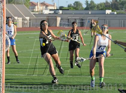 Thumbnail 2 in El Dorado vs. Valencia photogallery.