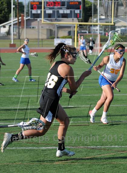 Thumbnail 3 in El Dorado vs. Valencia photogallery.