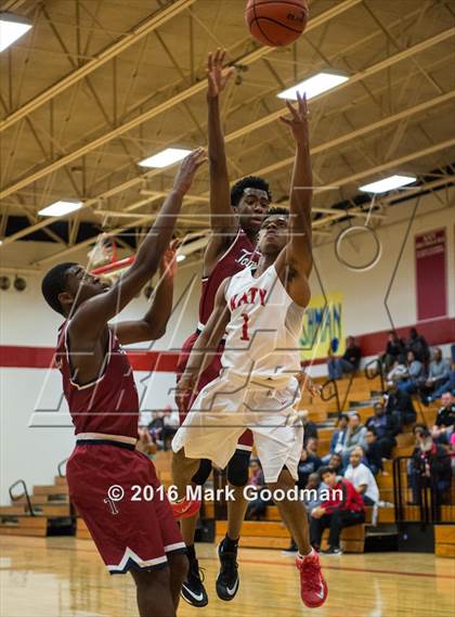Thumbnail 1 in Katy Tigers vs Tompkins photogallery.