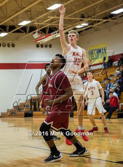 Thumbnail 1 in Katy Tigers vs Tompkins photogallery.