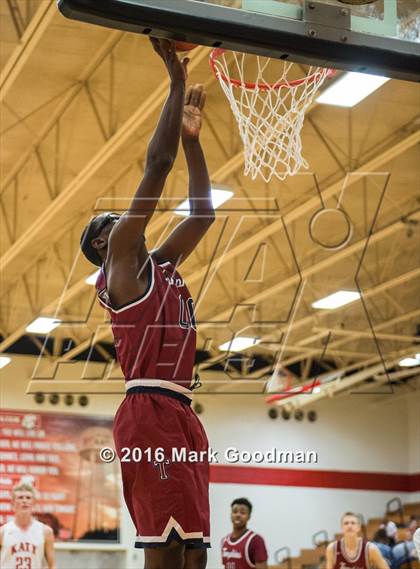 Thumbnail 1 in Katy Tigers vs Tompkins photogallery.