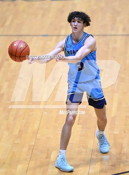 Thumbnail 1 in Archbishop Shaw vs Northshore (Allstate Sugar Bowl National Prep Classic) photogallery.