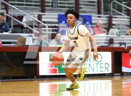 Thumbnail 2 in Archbishop Shaw vs Northshore (Allstate Sugar Bowl National Prep Classic) photogallery.