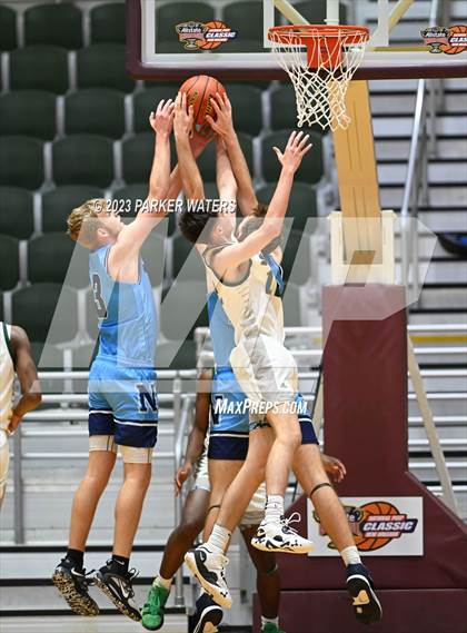 Thumbnail 2 in Archbishop Shaw vs Northshore (Allstate Sugar Bowl National Prep Classic) photogallery.