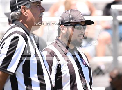 Thumbnail 2 in Mater Dei vs. Carlsbad (Brave 8 Invitational) photogallery.