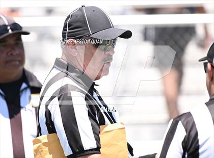 Thumbnail 1 in Mater Dei vs. Carlsbad (Brave 8 Invitational) photogallery.