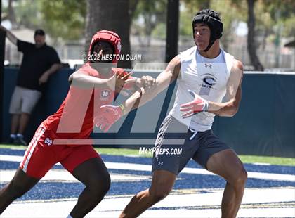 Thumbnail 1 in Mater Dei vs. Carlsbad (Brave 8 Invitational) photogallery.