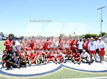 Thumbnail 2 in Mater Dei vs. Carlsbad (Brave 8 Invitational) photogallery.
