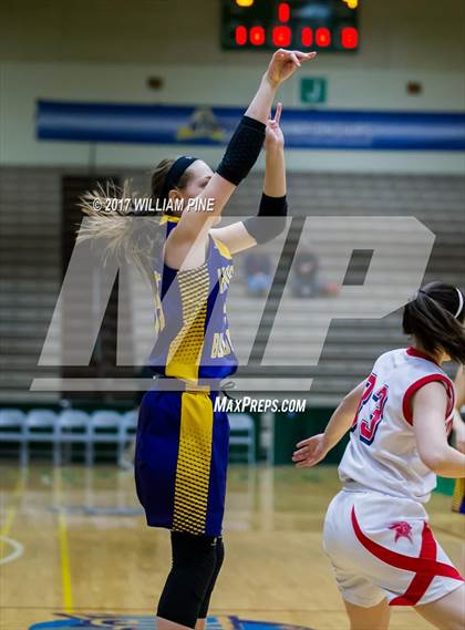 Thumbnail 1 in Heuvelton Central vs. Moriah (NYSPHSAA Class D Semifinal) photogallery.