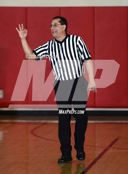 Thumbnail 2 in La Canada vs Mark Keppel (Mark Keppel Tournament) photogallery.