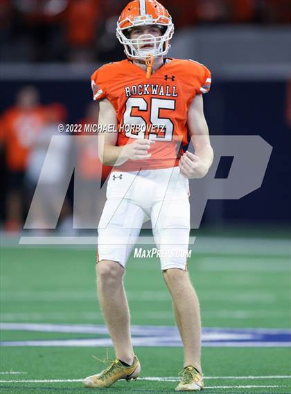 Thumbnail 1 in Rockwall vs. Cedar Hill photogallery.