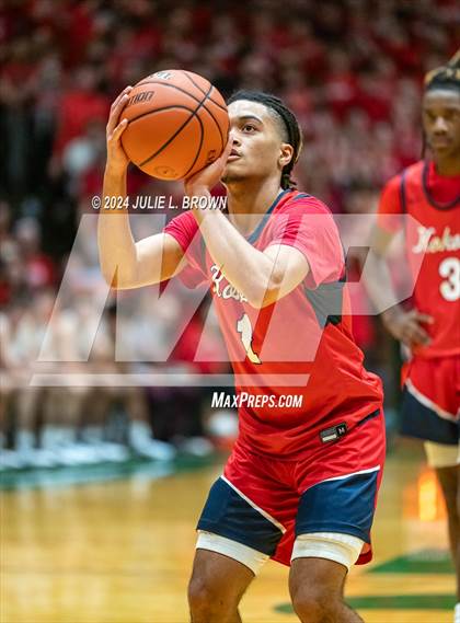 Thumbnail 1 in Kokomo vs. Fishers (IHSAA 4A Regional 3 Championship) photogallery.