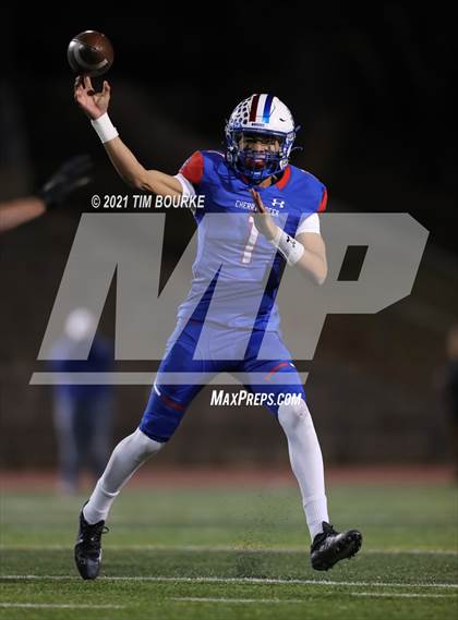 Thumbnail 1 in Mountain Vista @ Cherry Creek (CHSAA 5A Round Two Playoff) photogallery.