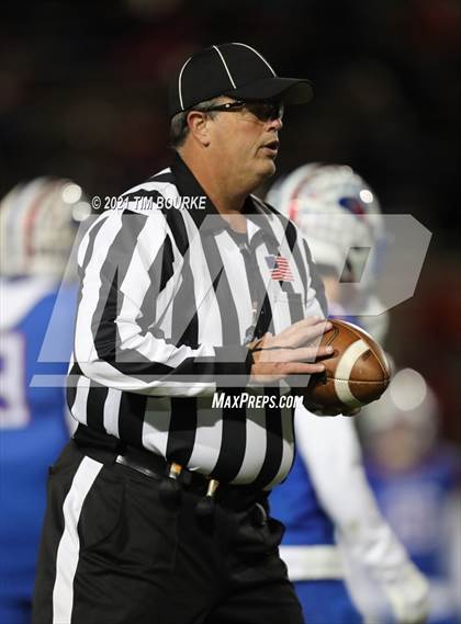 Thumbnail 3 in Mountain Vista @ Cherry Creek (CHSAA 5A Round Two Playoff) photogallery.