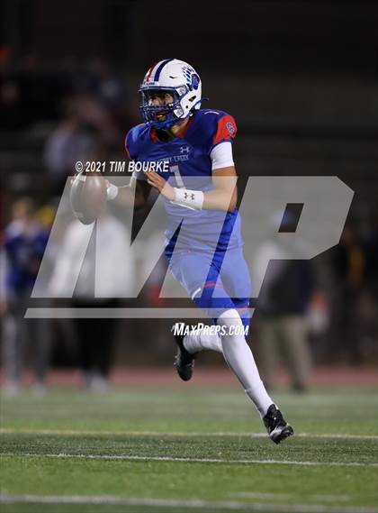 Thumbnail 1 in Mountain Vista @ Cherry Creek (CHSAA 5A Round Two Playoff) photogallery.