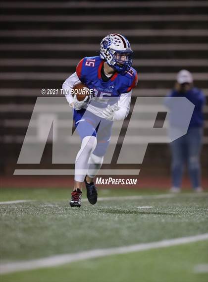 Thumbnail 3 in Mountain Vista @ Cherry Creek (CHSAA 5A Round Two Playoff) photogallery.