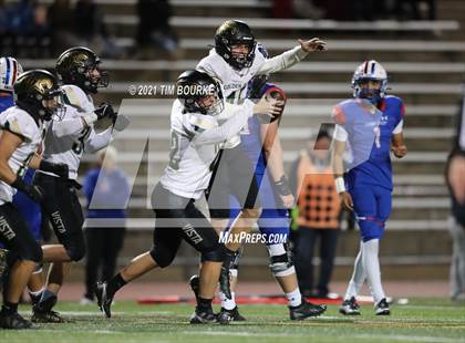 Thumbnail 2 in Mountain Vista @ Cherry Creek (CHSAA 5A Round Two Playoff) photogallery.