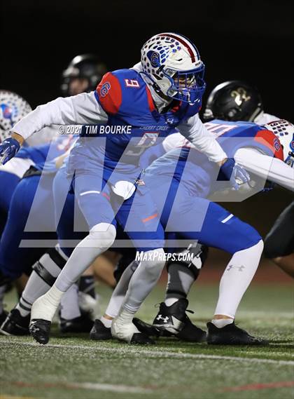 Thumbnail 3 in Mountain Vista @ Cherry Creek (CHSAA 5A Round Two Playoff) photogallery.