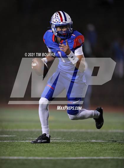 Thumbnail 1 in Mountain Vista @ Cherry Creek (CHSAA 5A Round Two Playoff) photogallery.