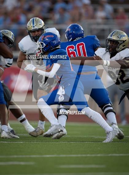 Thumbnail 1 in Dallas Jesuit @ Pearce photogallery.