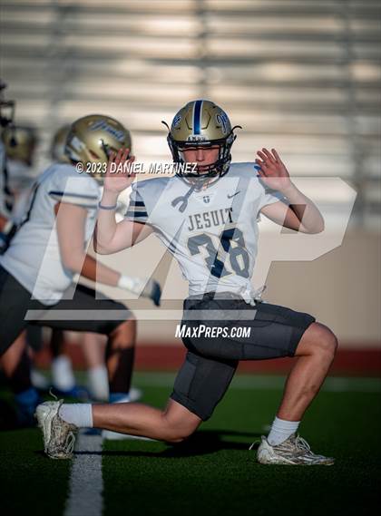Thumbnail 3 in Dallas Jesuit @ Pearce photogallery.