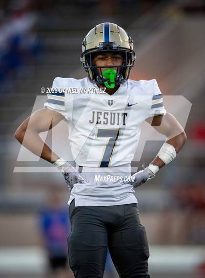 Thumbnail 3 in Dallas Jesuit @ Pearce photogallery.